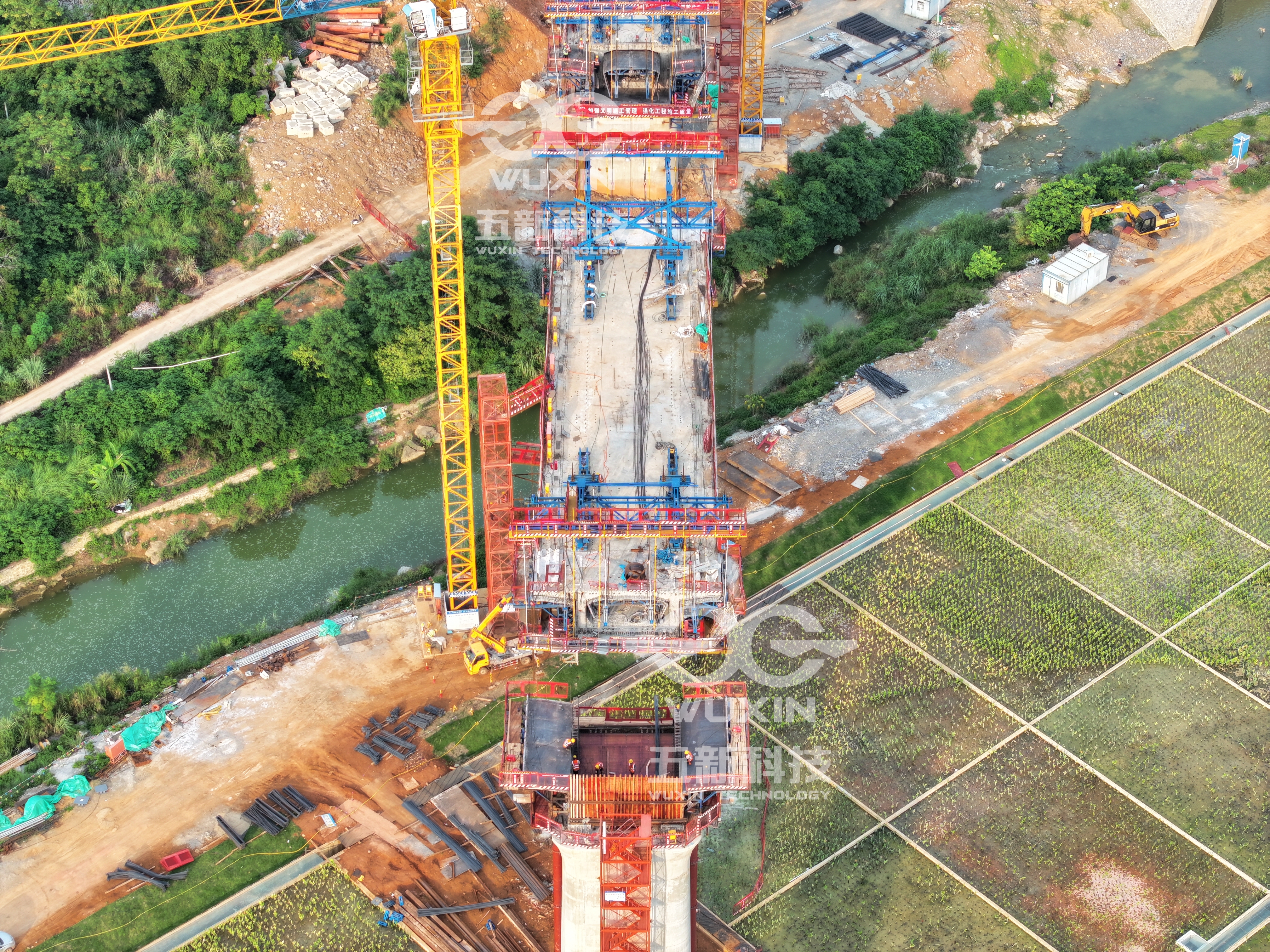 中铁四局-崇凭铁路