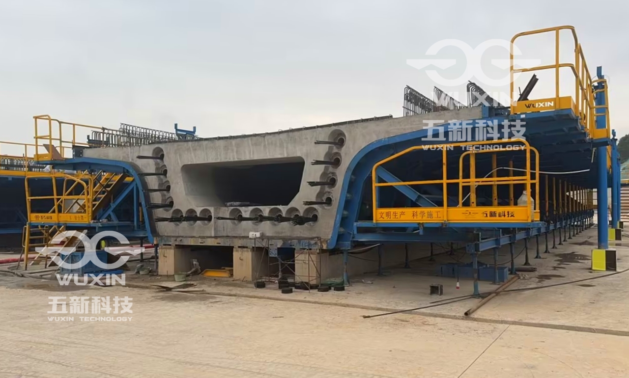 中铁八局-如通苏湖城际-长兴制梁场