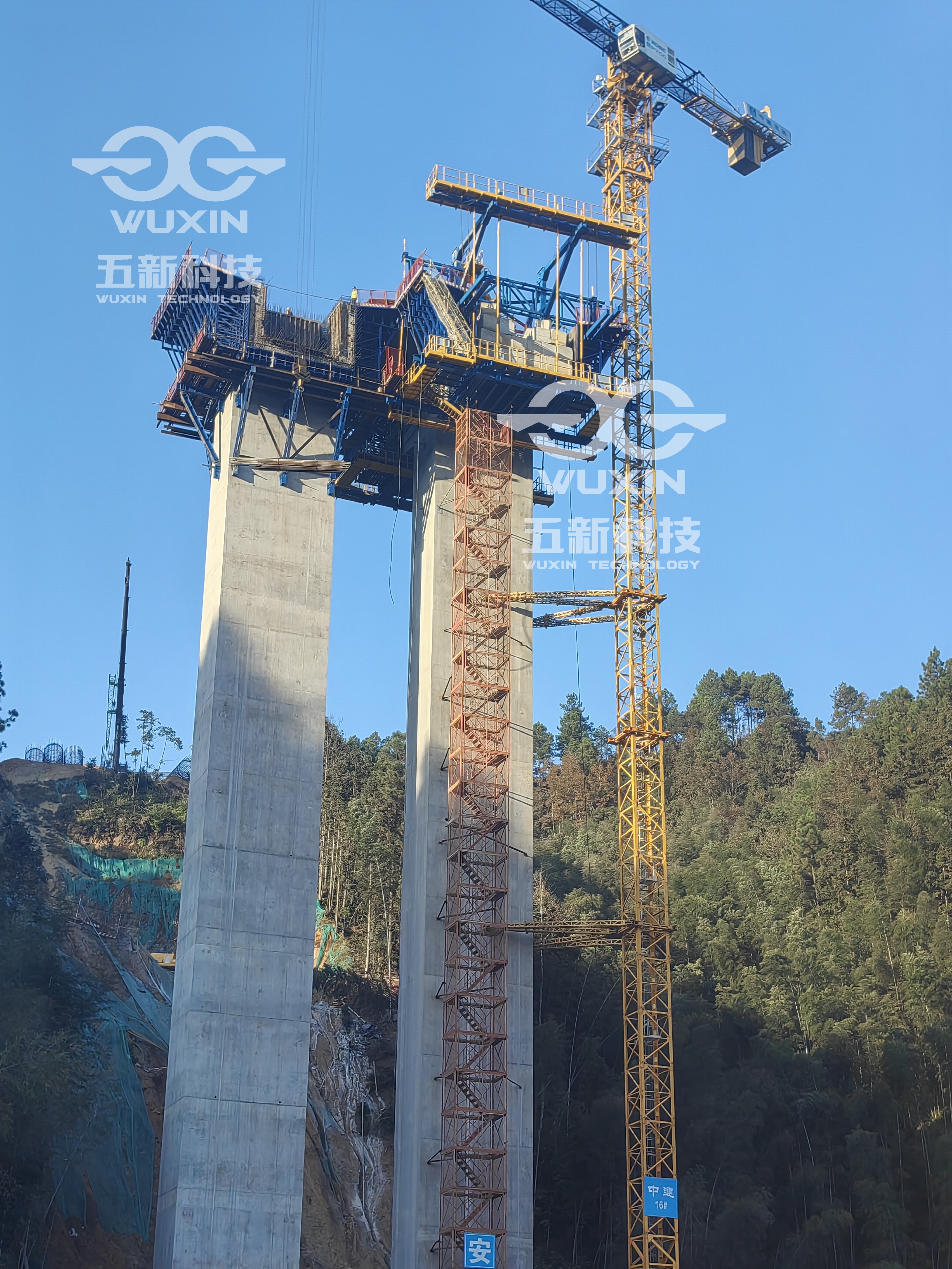 中建三局/中铁十一局-遂川至大余高速公路