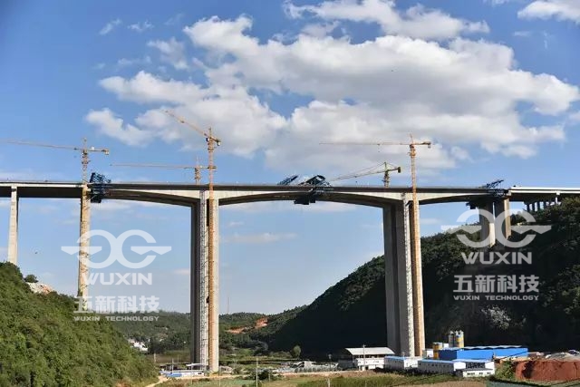 中铁十八局-小龙高速