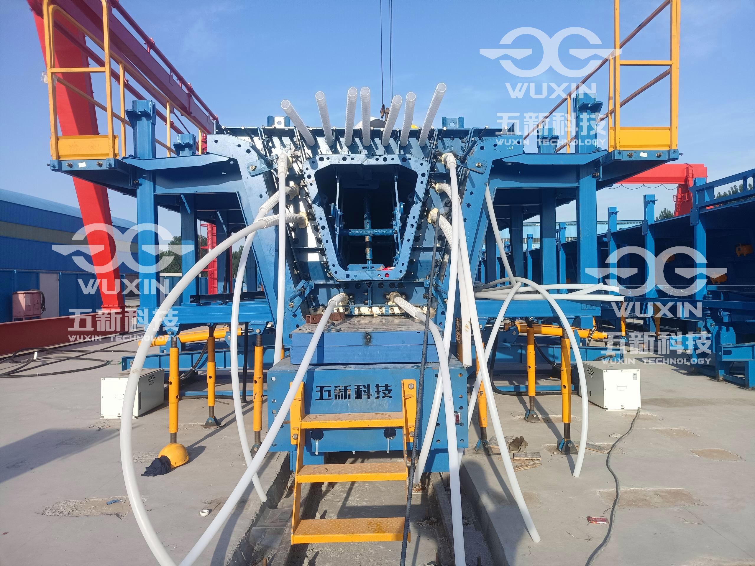 榆构集团首条智慧桥梁生产线