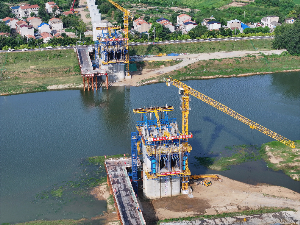 细数合武高铁的球盟会"空中造桥军团"